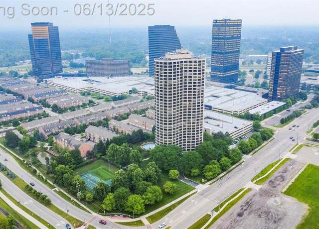 Property at 5000 Town Ctr #2203, Southfield, MI 48075, 3 beds, 2.5 baths