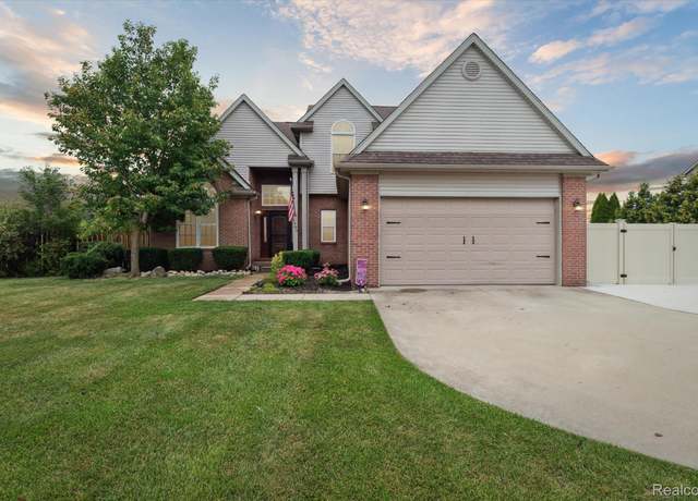 Property at 5405 Spitfire Dr, Newport, MI 48166, 4 beds, 3 baths