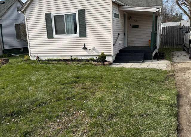 Property at 58 Yeamans St, Mt Clemens, MI 48043, 2 beds, 1.5 baths