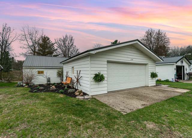 Property at 1349 Mckimmy Rd, Beaverton, MI 48612, 3 beds, 1 bath