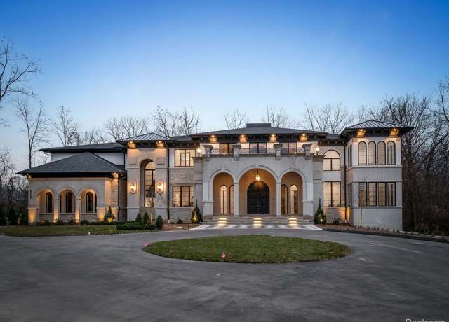Property at 559 Barrington Park, Bloomfield Hills, MI 48304, 6 beds, 7.5 baths