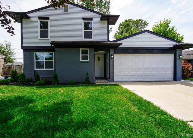 Property at 45293 Heatherwoode Ln, Macomb, MI 48044, 3 beds, 1.5 baths