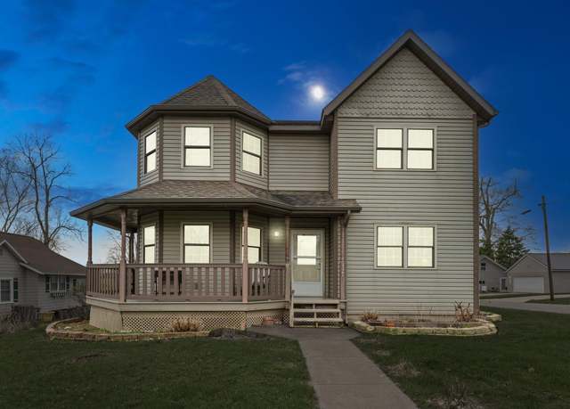 Property at 22301 Forest Ave Ave, Cassopolis, MI 49031, 4 beds, 2.5 baths