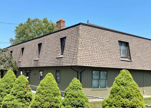 Property at 46070 Edgewater Dr, Chesterfield, MI 48047, 6 beds, 3 baths