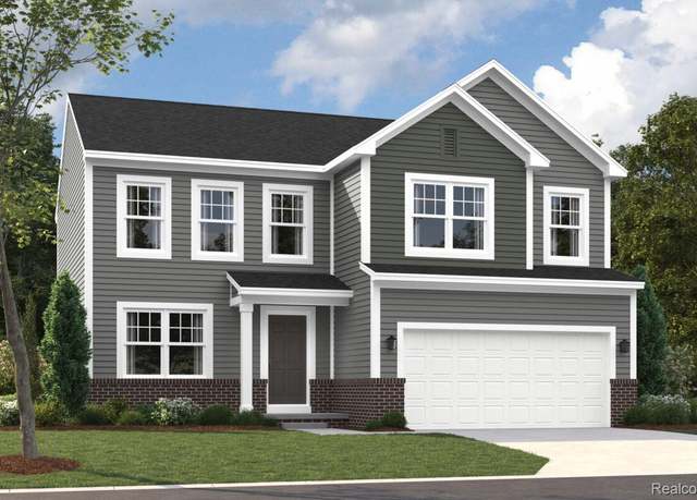 Property at 54375 Heron Cir, Chesterfield, MI 48047, 3 beds, 2.5 baths