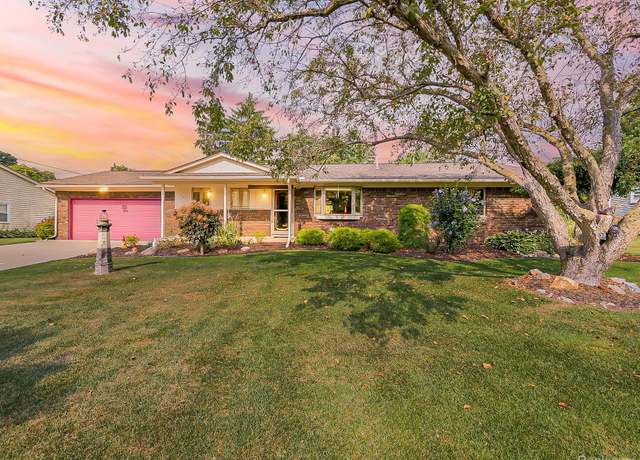 Property at 2658 Freeman Dr, Lake Orion Village, MI 48360, 3 beds, 1.5 baths