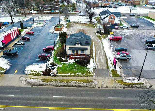 Property at 457 S Main St, Lapeer, MI 48446