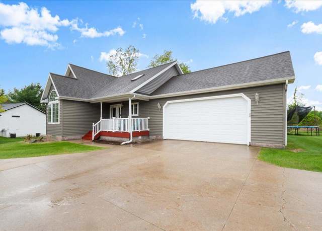 Property at 306 Meister Rd, Fremont, MI 49412, 3 beds, 2.5 baths