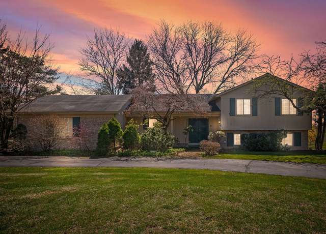 Property at 29607 High Valley Rd, Farmington Hills, MI 48331, 4 beds, 2.5 baths