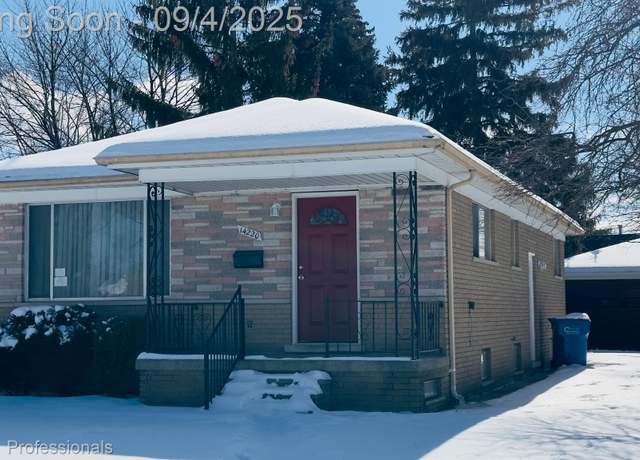 Property at 14220 Freeman St, Warren, MI 48089, 3 beds, 2 baths