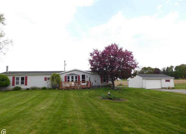 Property at 5568 Hollow Corners Rd, Dryden, MI 48428, 3 beds, 2 baths