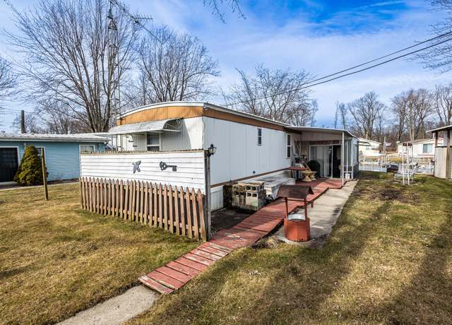 Property at 514 Maple Ln, Coldwater, MI 49036, 2 beds, 1 bath