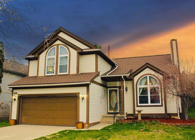 Property at 6886 Fox Ln, Waterford, MI 48327, 3 beds, 2.5 baths