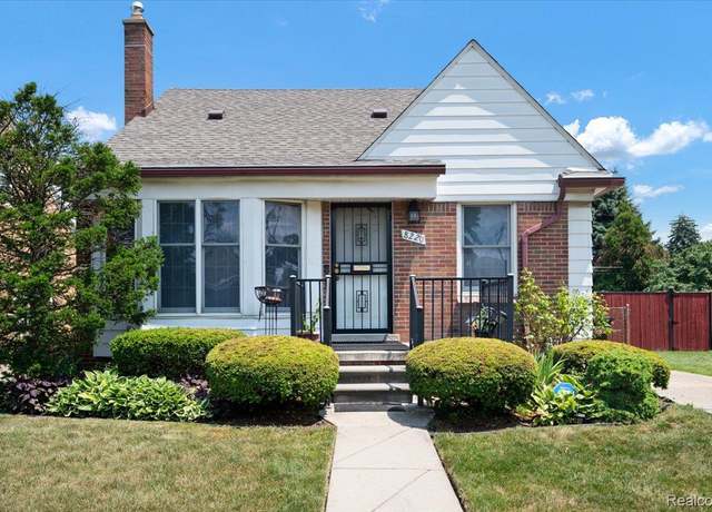 Property at 8220 Hartwell St, Detroit, MI 48228, 3 beds, 1 bath