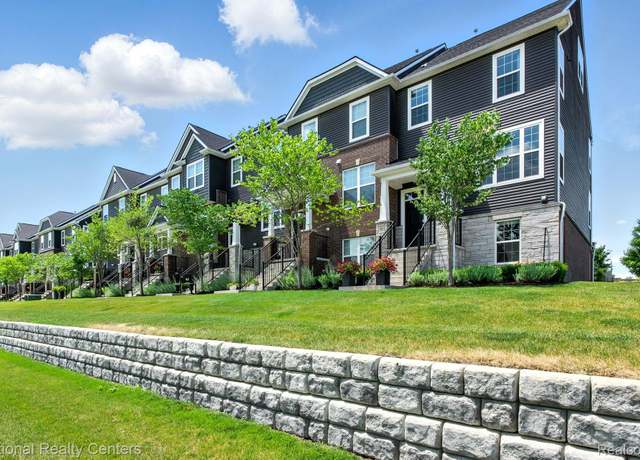 Property at 120 S Mill St, Plymouth, MI 48170, 3 beds, 3.5 baths