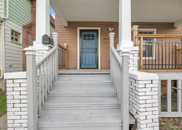Property at 4676 Vancouver St, Detroit, MI 48204, 3 beds, 2 baths
