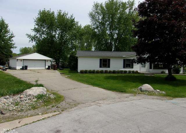 Property at 1575 Grandview Ct, St_ Clair, MI 48079, 3 beds, 2 baths