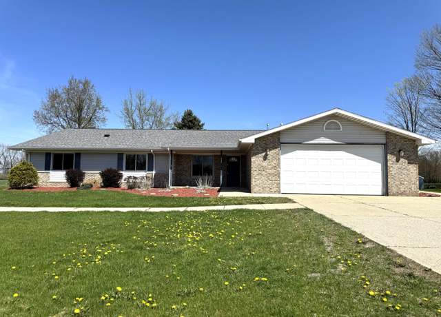Property at 804 Cornell Rd, Quincy, MI 49082, 5 beds, 2 baths