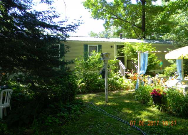 Property at 11670 Thrush Dr, Lakeview, MI 48850, 3 beds, 2 baths