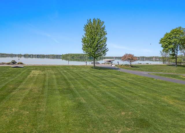 Property at 3751 Indian Trl, Orchard Lake, MI 48324
