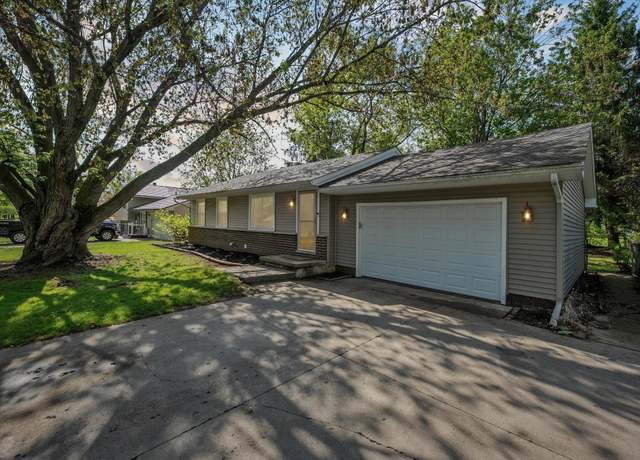 Property at 1008 Park St, Tecumseh, MI 49286, 3 beds, 2 baths