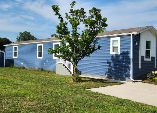 Property at 645 N Gallery Dr #98, Eaton Rapids, MI 48827, 3 beds, 2 baths