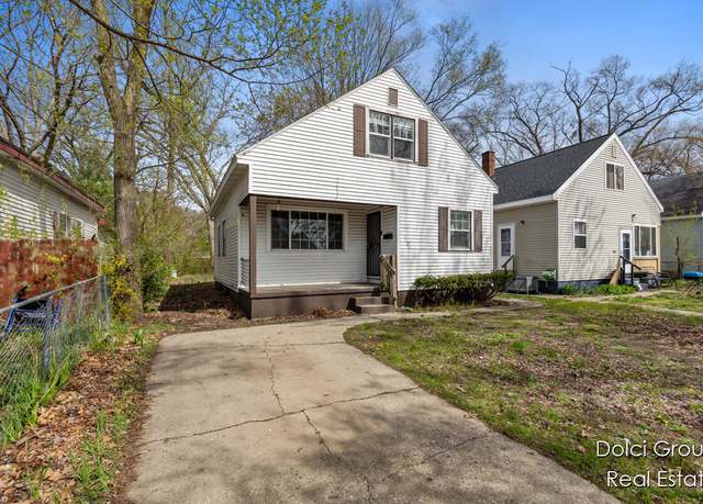Property at 3326 Lemuel St, Muskegon Heights, MI 49444, 4 beds, 1 bath