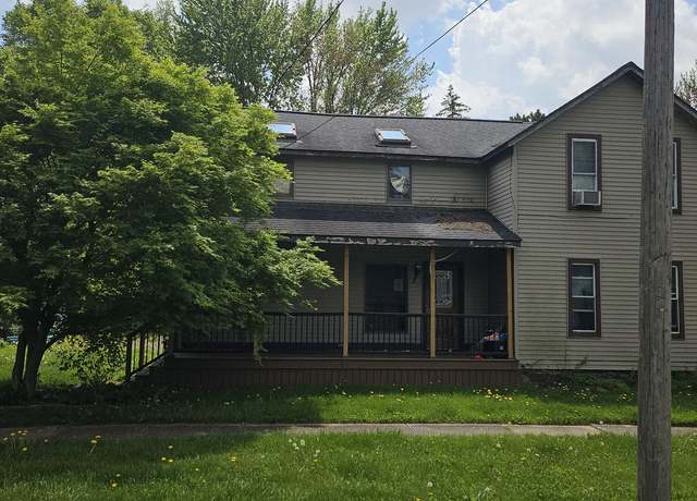 Property at 313 W Johnson St, Saginaw, MI 48604, 4 beds, 1.5 baths