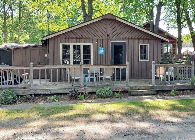 Property at 3974#7 W Houghton Lake Dr, Denton Township, MI 48629, 2 beds, 1 bath