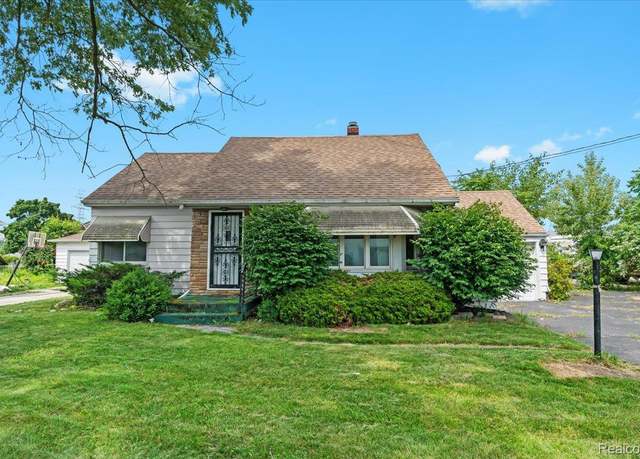 Property at 1022 Lorene Ave, Mt Morris Township, MI 48458, 4 beds, 2 baths