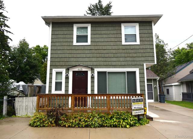 Property at 408 Conley St, Algonac, MI 48001, 3 beds, 2 baths