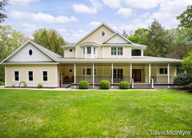 Property at 1281 Allendale Dr, Muskegon, MI 49445, 5 beds, 4.5 baths