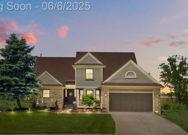 Property at 70700 Hillside Ct, Bruce, MI 48065, 3 beds, 3.5 baths