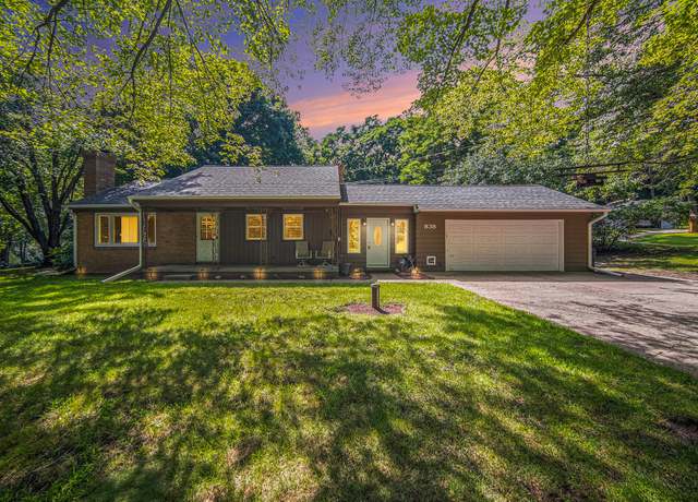 Property at 838 S Dettman Rd, Jackson, MI 49203, 3 beds, 1.5 baths