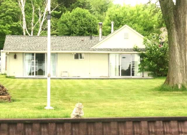 Property at 7529 S River Road Rd, Marine City, MI 48039, 2 beds, 2 baths
