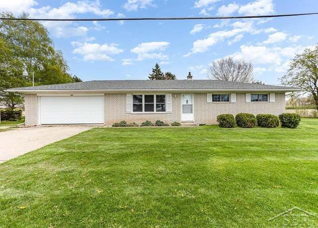 Property at 5630 N Center Rd, Saginaw, MI 48604, 3 beds, 1 bath