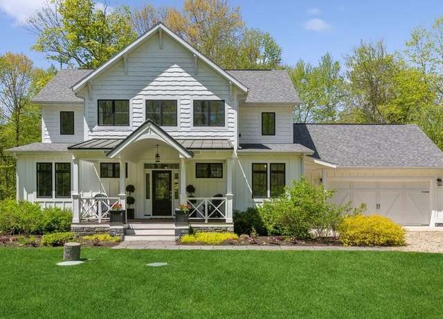 Property at 17106 River Bluff Dr, New Buffalo, MI 49117, 3 beds, 3.5 baths