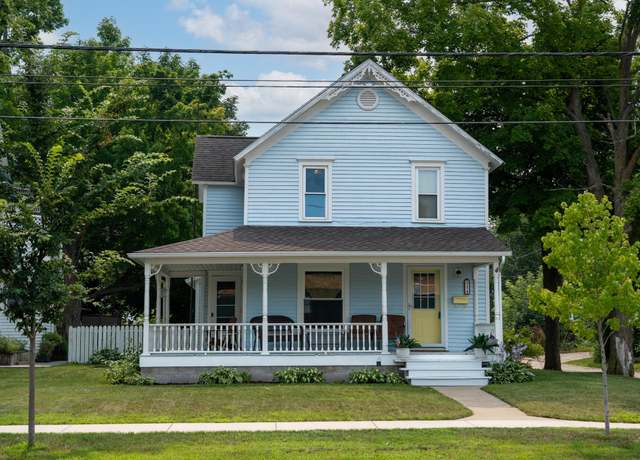 Property at 314 E Illinois St, Mt Pleasant, MI 48858, 3 beds, 1 bath