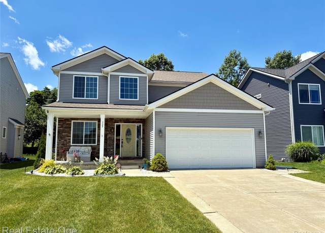 Property at 329 Beaver Run, Holly, MI 48442, 4 beds, 3.5 baths