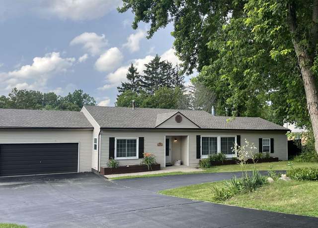 Property at 5196 Greenview Dr, Clarkston, MI 48348, 3 beds, 2 baths