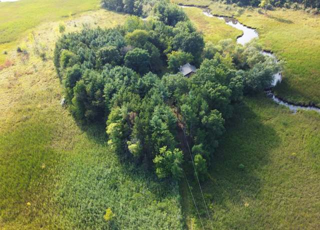 Property at 2750 Kensington Road Rd, Milford, MI 48380, 3 beds, 2 baths