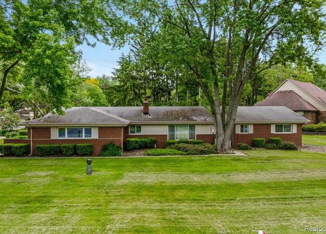 Property at 23970 Woodham Rd, Novi, MI 48374, 3 beds, 1.5 baths