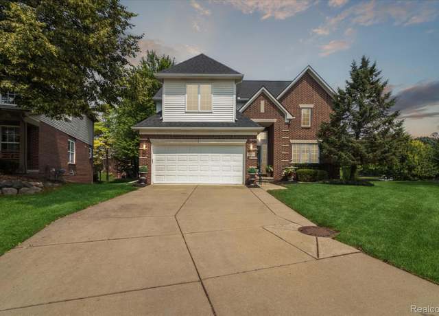 Property at 50070 Venice Ct, Northville, MI 48168, 4 beds, 2.5 baths