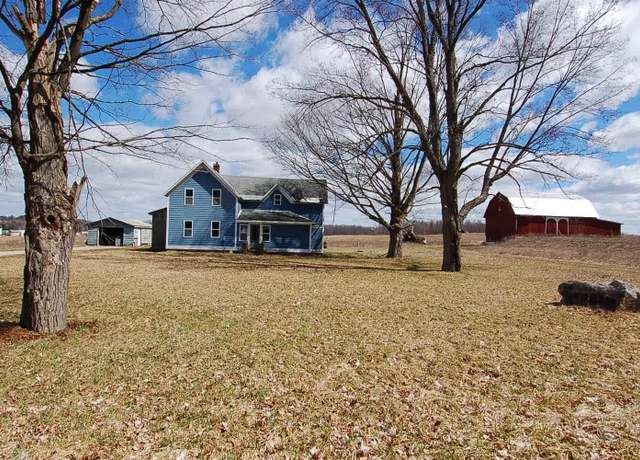 Property at 9669 S 41 Rd, Clam Lake Twp, MI 49601, 4 beds, 2.5 baths