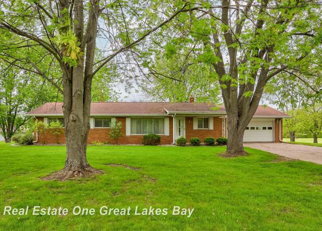 Property at 5354 N River Rd, Freeland, MI 48623, 3 beds, 1.5 baths