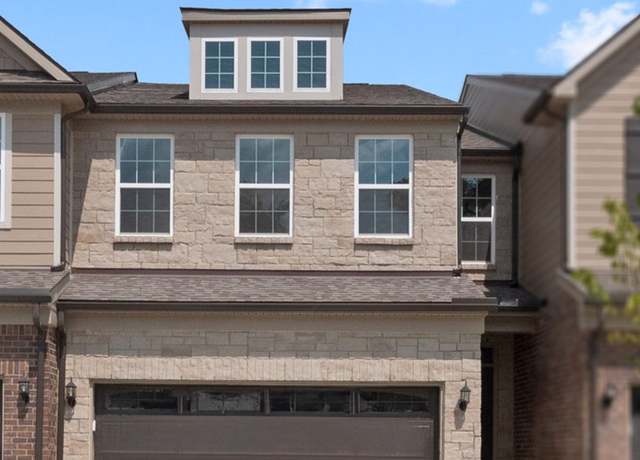 Property at 102 Addison Cir, Walled Lake, MI 48390, 3 beds, 2.5 baths