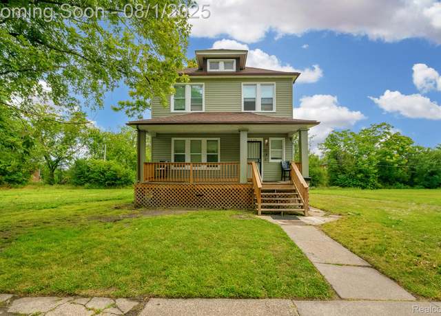 Property at 1576 Dickerson St, Detroit, MI 48215, 4 beds, 1 bath