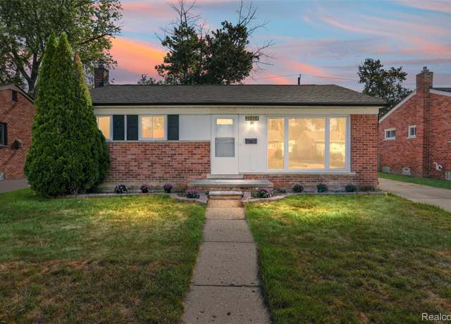 Property at 29404 Mark Ave, Madison Heights, MI 48071, 2 beds, 1 bath