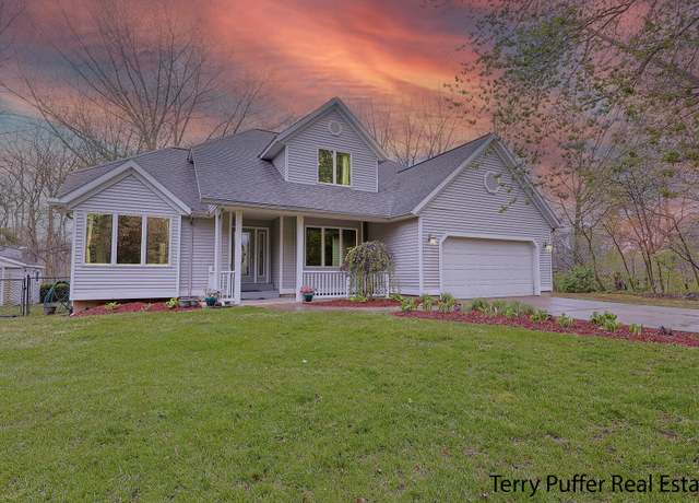 Property at 3367 Northview Ln, Allegan, MI 49010, 4 beds, 2.5 baths
