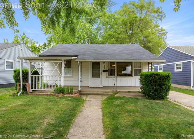 Property at 436 W Lincoln Ave, Madison Heights, MI 48071, 2 beds, 2 baths